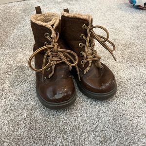 Toddler GAP Sherpa lined boots